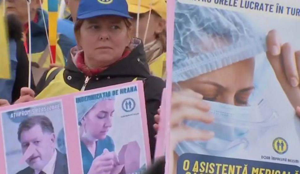 Blocaj în Sănătate | Peste 5.000 de membri FSSR ies astăzi în stradă. S-ar putea declanșa o grevă generală 891160