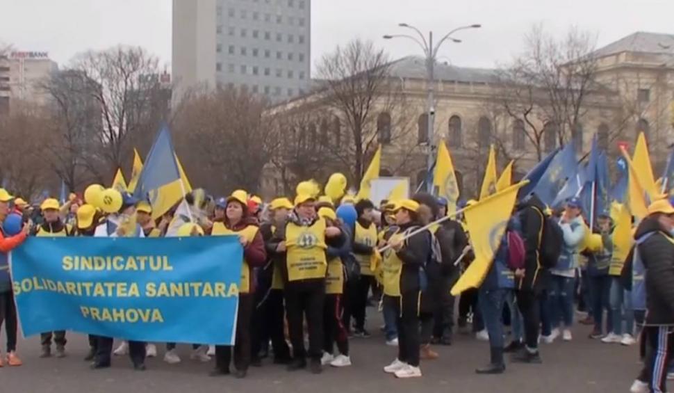 Blocaj în Sănătate | Peste 5.000 de membri FSSR ies astăzi în stradă. S-ar putea declanșa o grevă generală 891162