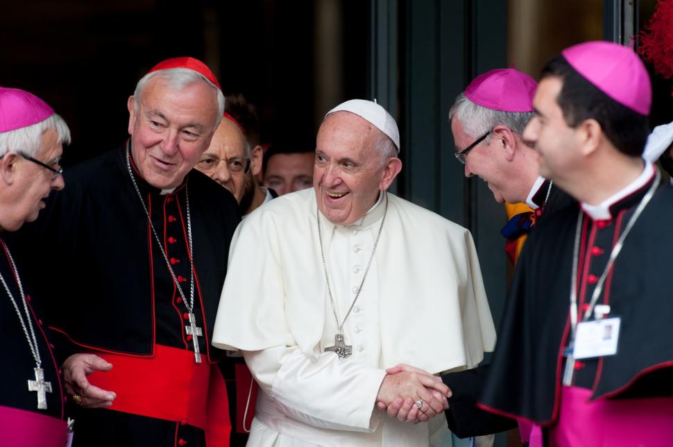 Papa Francisc, dezvăluiri în autobiografia sa: "Am fost orbit de o fată. Avusesem deja o iubită înainte" 891769