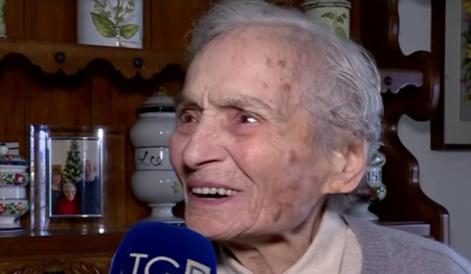 Ea este șoferița în vârstă de 103 ani care a gonit cu mașina, noaptea, fără permis și asigurare, la niște prieteni
