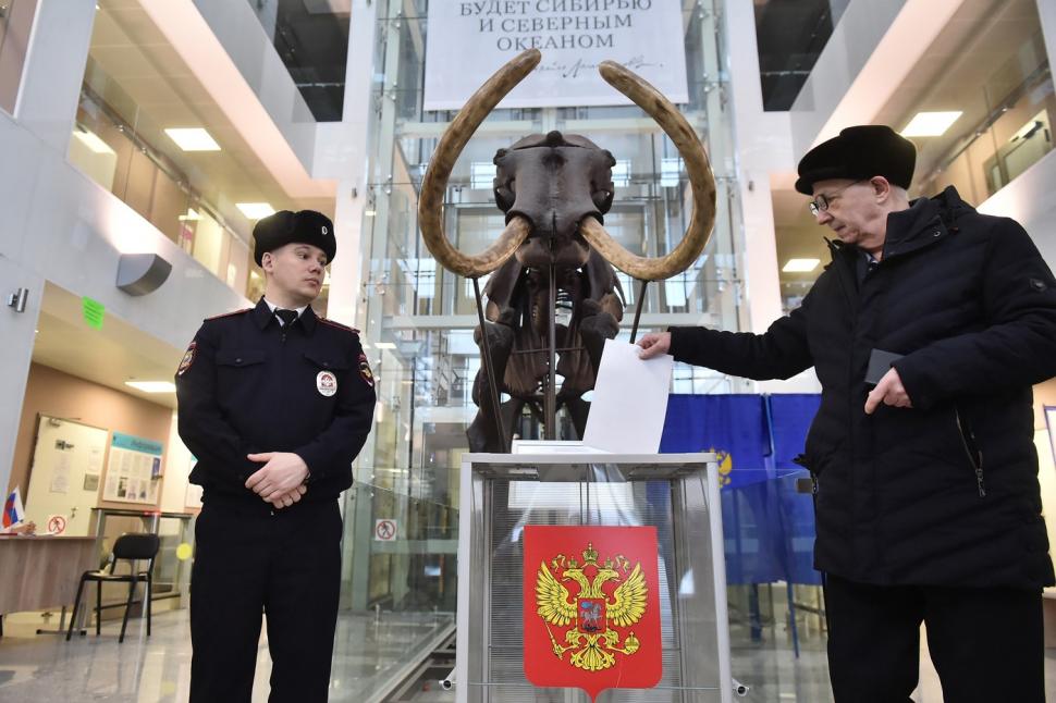 Vladimir Putin a câştigat alegerile prezidențiale din Rusia. Reacția SUA, după rezultatele exit-poll 892337