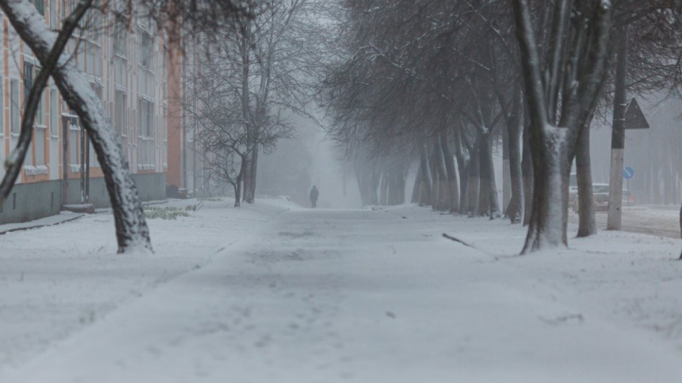 Revin ninsorile în România! ANM anunță un val de aer polar peste țara noastră | Zonele în care se va depunde strat de zăpadă