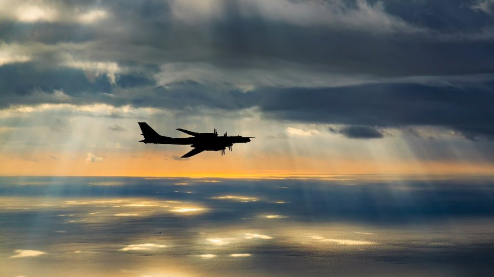 Radu Tudor: ”Avioane ruseşti, interceptate zburând ilegal spre spaţiul NATO”
