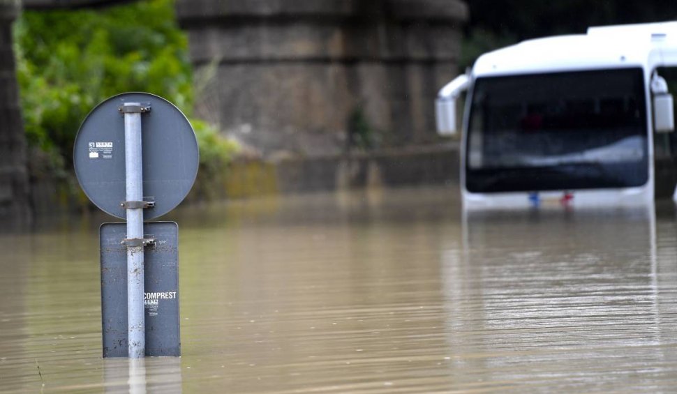 Inteligența artificială poate prezice inundațiile cu o săptămână înainte. Anunțul făcut de Google