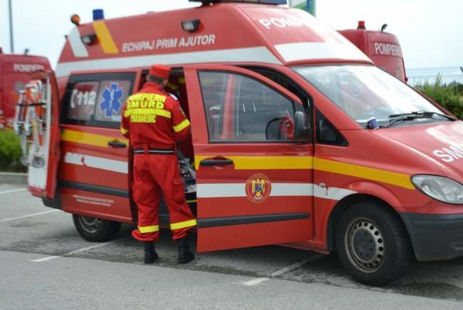 Doi bătrâni au ajuns la spital după o deflagrație în Timișoara