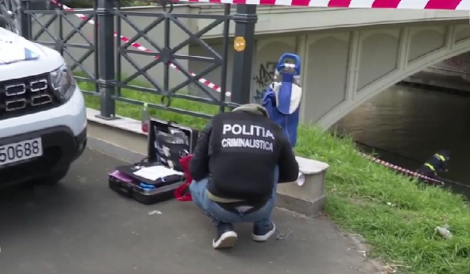 Persoana care s-a aruncat în râul Bega, căutată cu echipe de scafandri. Descoperirea făcută de salvatori pe malul apei 893284