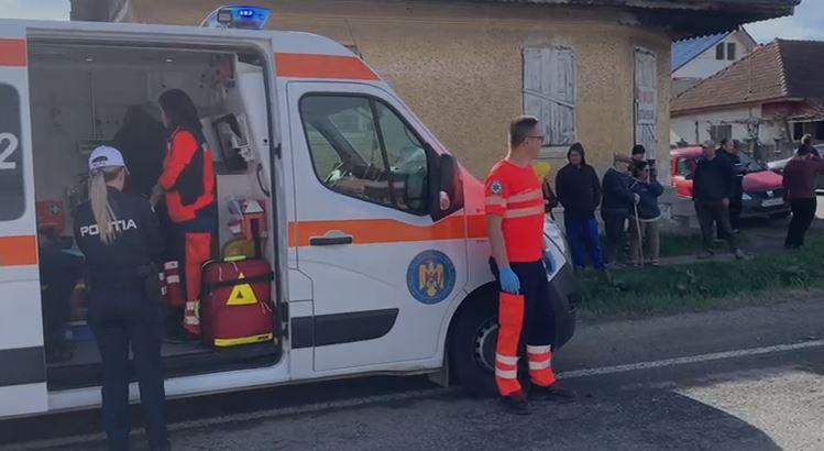 Accident grav cu şase victime, în Gorj! Două maşini s-au ciocnit frontal 893662