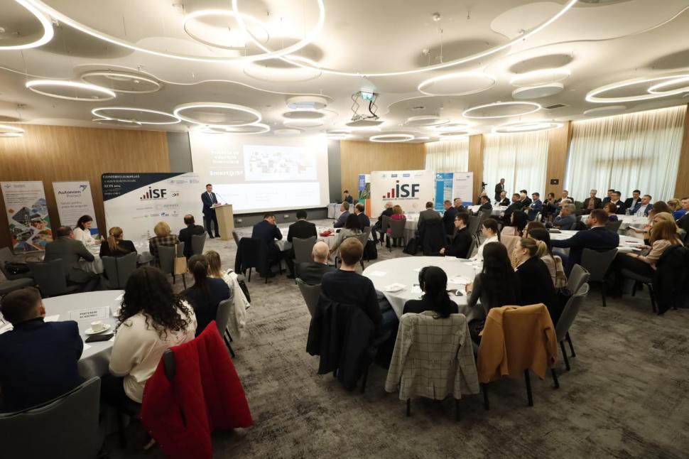 Conferința Europeană a Serviciilor Financiare ECFS 2024 Digitalizare & Sustenabilitate în sectorul financiar – Reglementări şi practici recomandate, Ediţia a VIII-a 894526