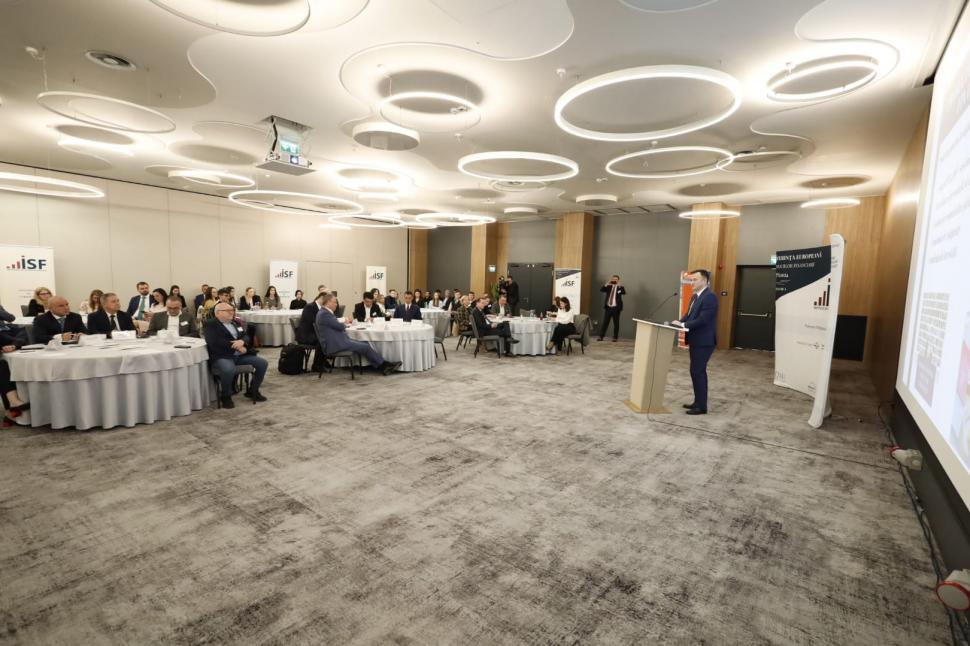 Conferința Europeană a Serviciilor Financiare ECFS 2024 Digitalizare & Sustenabilitate în sectorul financiar – Reglementări şi practici recomandate, Ediţia a VIII-a 894528