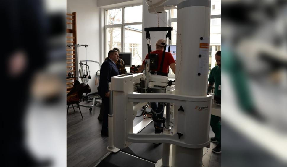 Spitalul din România care a fost dotat cu aparatură robotizată pentru recuperarea pacienţilor 894616