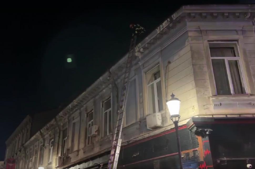 Incendiu în Centrul Vechi din București | Au fost mobilizate cinci autospeciale de stingere 894797