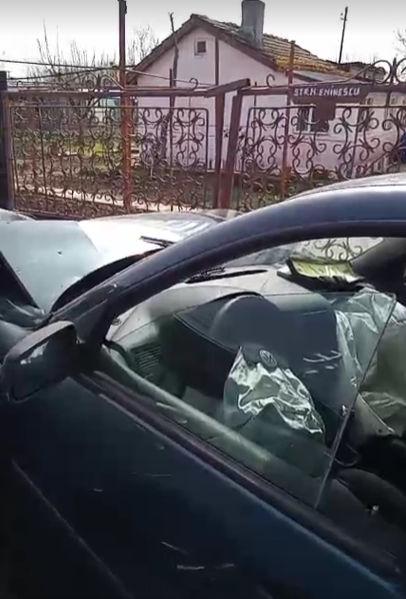 Accident grav lângă Mangalia: Un șofer beat a lovit doi copii, apoi mașina a ricoșat într-un cap de pod 895087