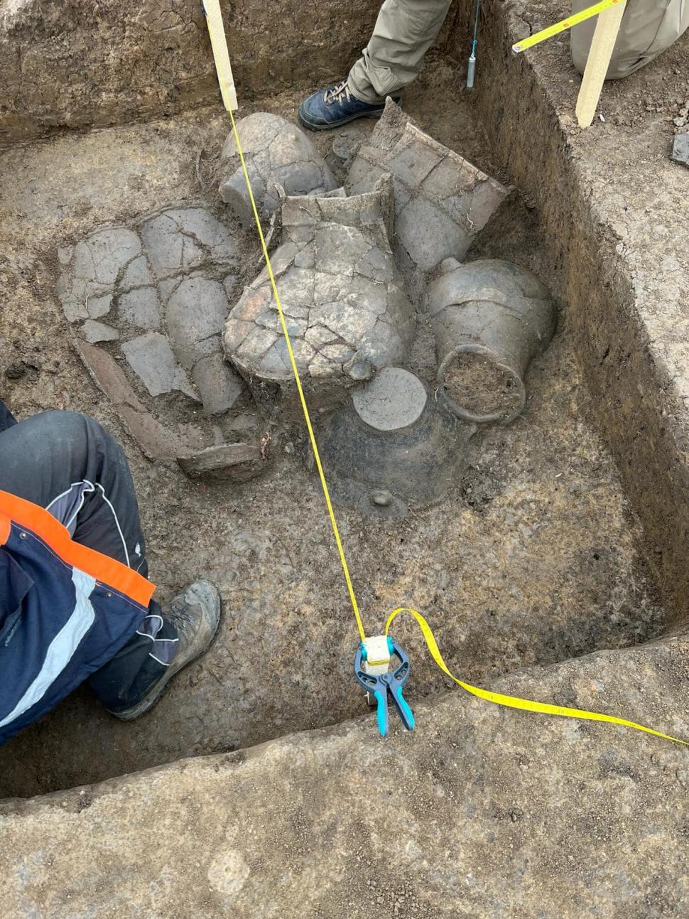 Vestigii de 7.000 de ani, descoperite odată cu lucrările de pe Autostrada Bucureştiului A0 895092