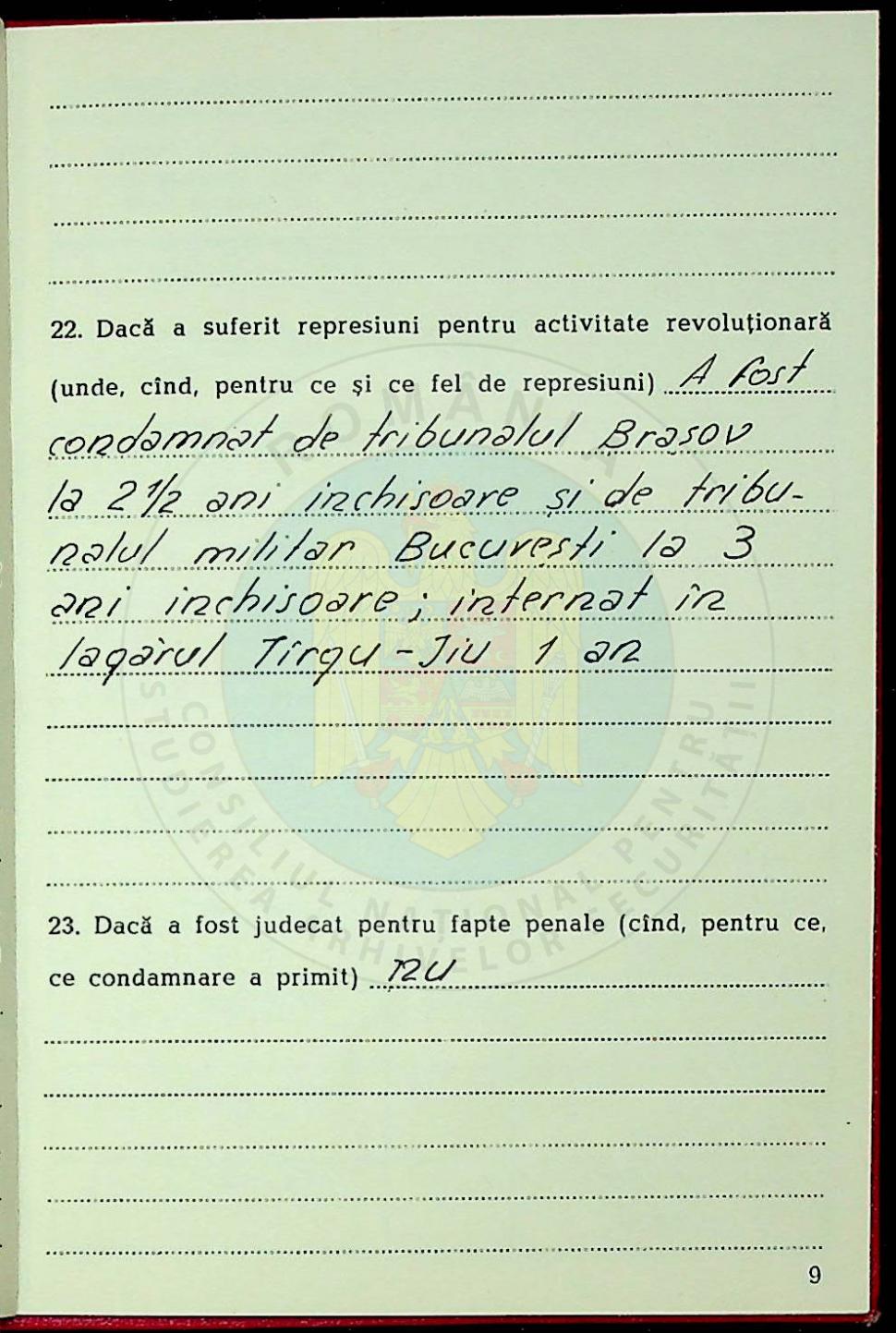 A fost publicat carnetul lui Nicolae Ceaușescu. Câte diplome de doctor avea | ”A fost ce-a vrut el” 895562