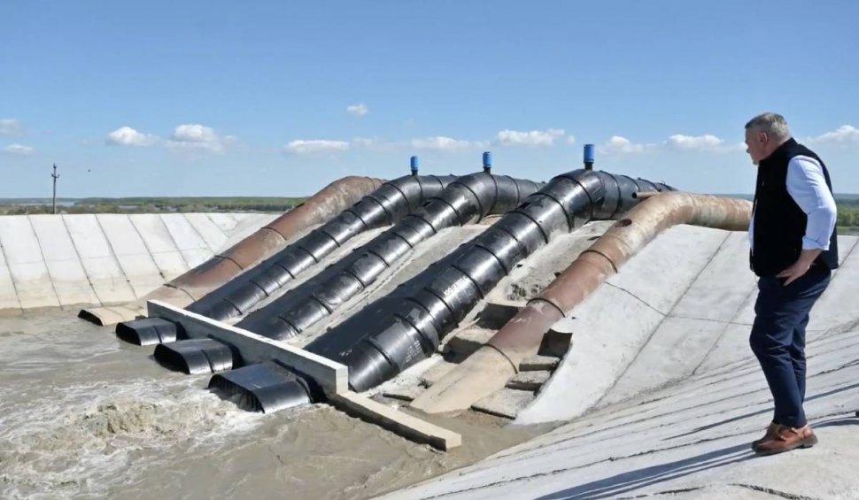 Ministrul Agriculturii, despre stadiul lucrărilor la conductele de irigații Pietroiu – Ștefan cel Mare: "Vor asigura apă pentru aproximativ 40.000 de hectare"