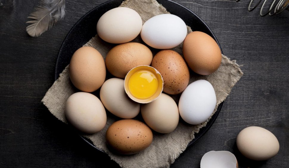 Testul rapid care îţi arată dacă ouăle sunt stricate sau nu. Tot ce ai nevoie se găseşte deja în bucătărie