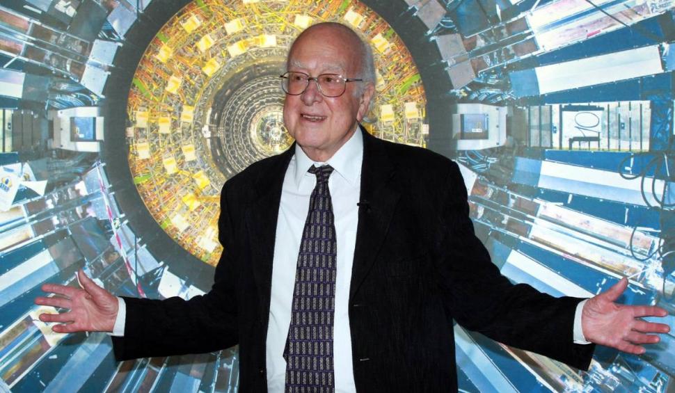 A murit fizicianul Peter Higgs, laureat al premiului Nobel. Era supranumit părintele ”particulei lui Dumnezeu” 896582