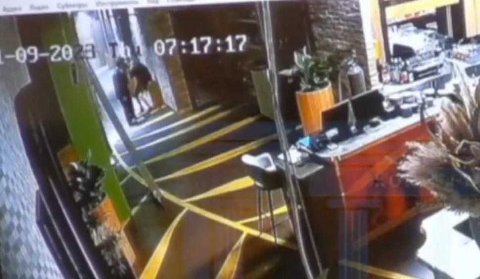 El este fostul ministru care și-a bătut soția până la moarte, timp de opt ore, într-un restaurant. Femeia a murit călcată în picioare 896409