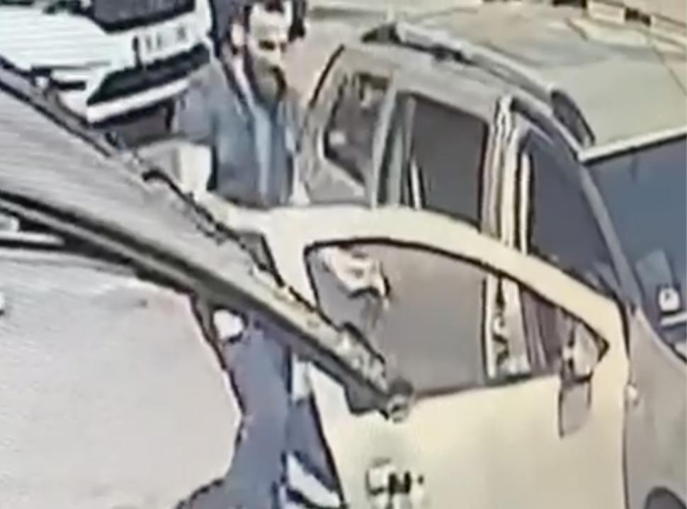 Primele imagini cu evadarea criminalului periculos, în București. S-a urcat într-o mașină la ocazie 896629