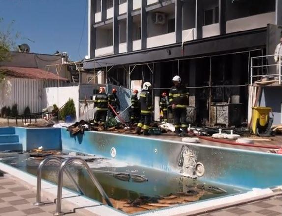 Incendiu puternic la hotel Parc din Mamaia | Pompierii intervin de urgenţă 896708