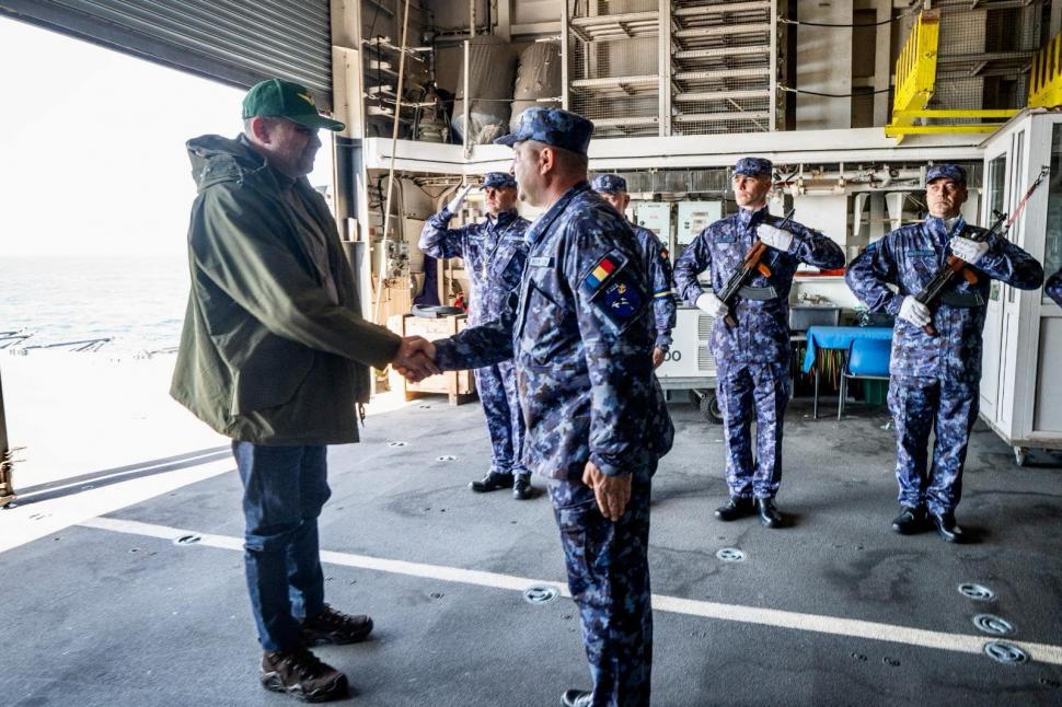 Marcel Ciolacu, la bordul Fregatei ”Regina Maria”, în timpul exercițiului multinațional ”Sea Shield 24”: ”Am fost impresionat. Sunteți un exemplu” 896995