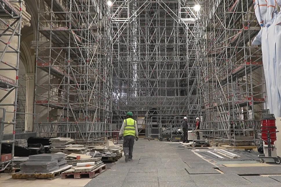 Cum arată Catedrala Notre Dame, la cinci ani de la incendiul care a distrus o parte din monumentul istoric | Lucrările sunt aproape de final 897232
