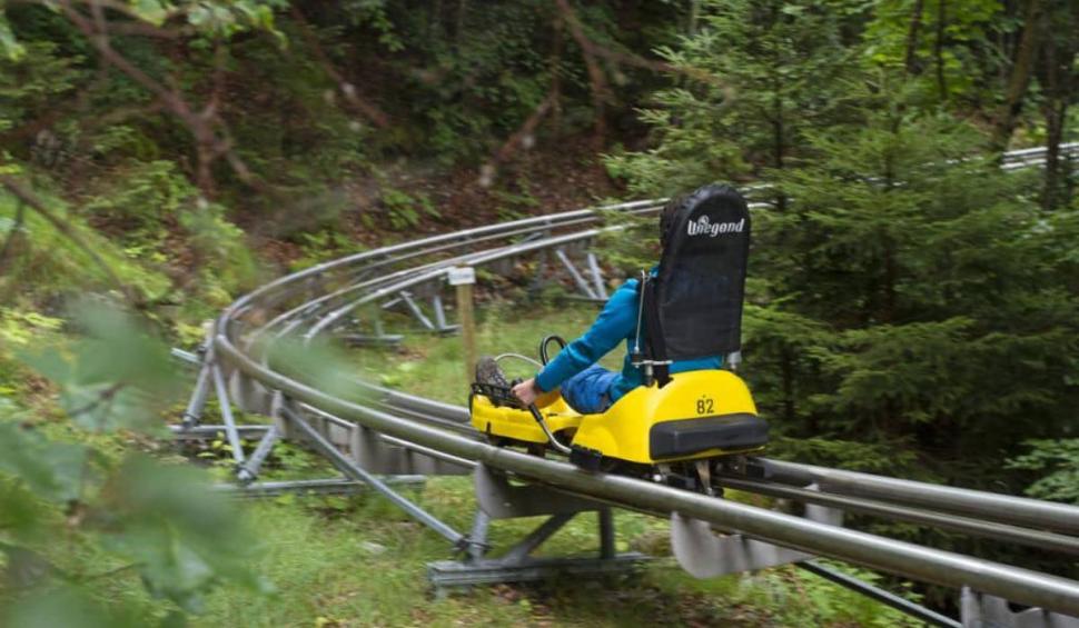 Orașul în care se redeschide cel mai mare parc de aventură din România. Principalele atracții ale zonei de agrement 897323