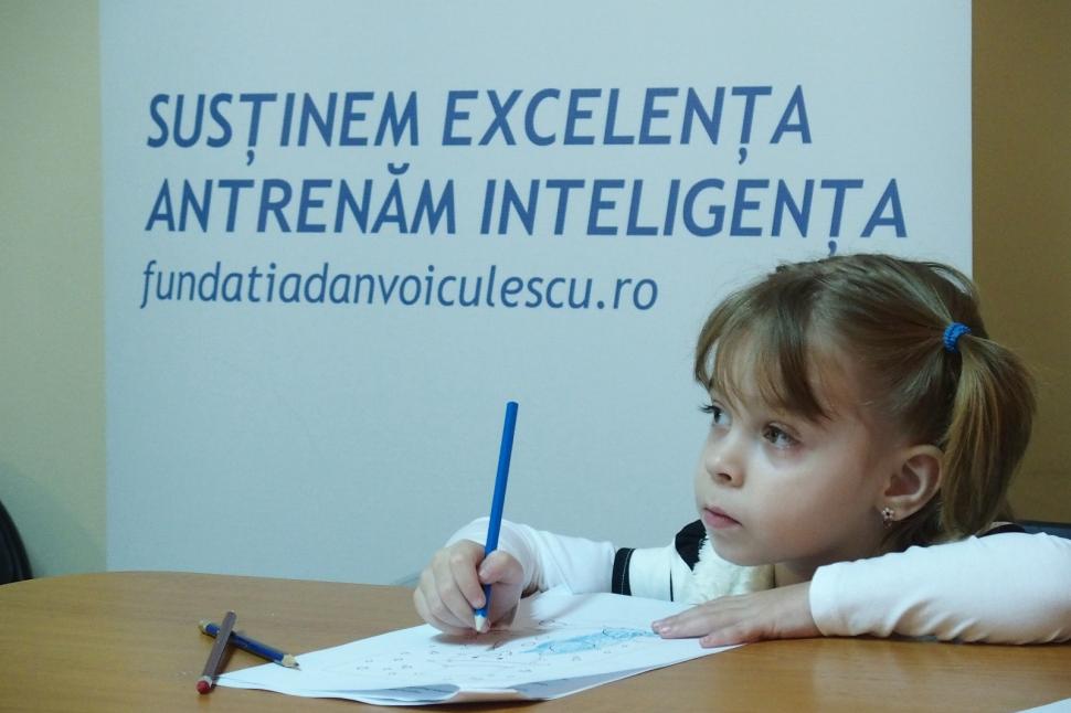 Sofia Petcu, un exemplu de succes. De la câștigătoare a Olimpiadelor Preșcolarilor la campioană la Olimpiadele Internaționale de Aritmetică Mentală 897599
