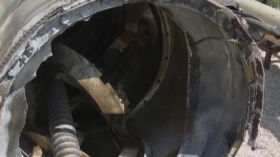 Israel publică primele imagini cu una din rachetele balistice cu care a fost atacat de către Iran 897799