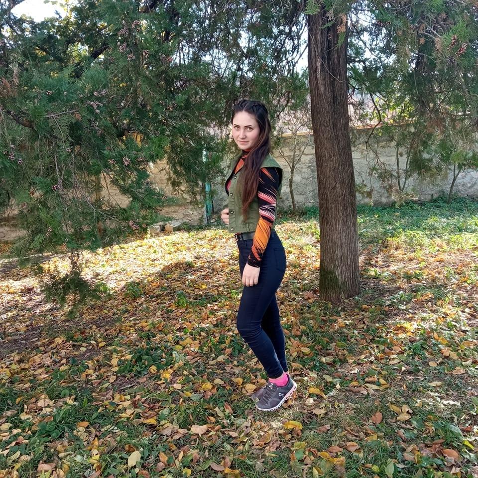 Ana-Maria, o tânără însărcinată, a dispărut după ce s-a urcat într-o maşină la ocazie 897890