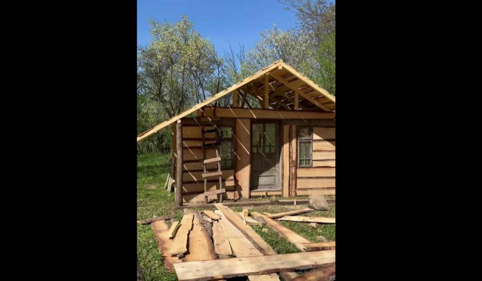 Aceasta este cabana în care Mihaela Bilic vrea să se mute până la Paște: "Nu am gaze, curent, apă. Îmi place mult" 898011
