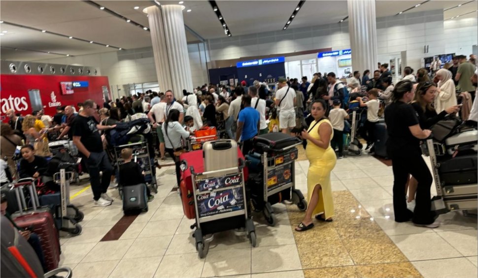 MAE: Două grupuri de cetăţeni români sunt blocate pe Aeroportul din Dubai