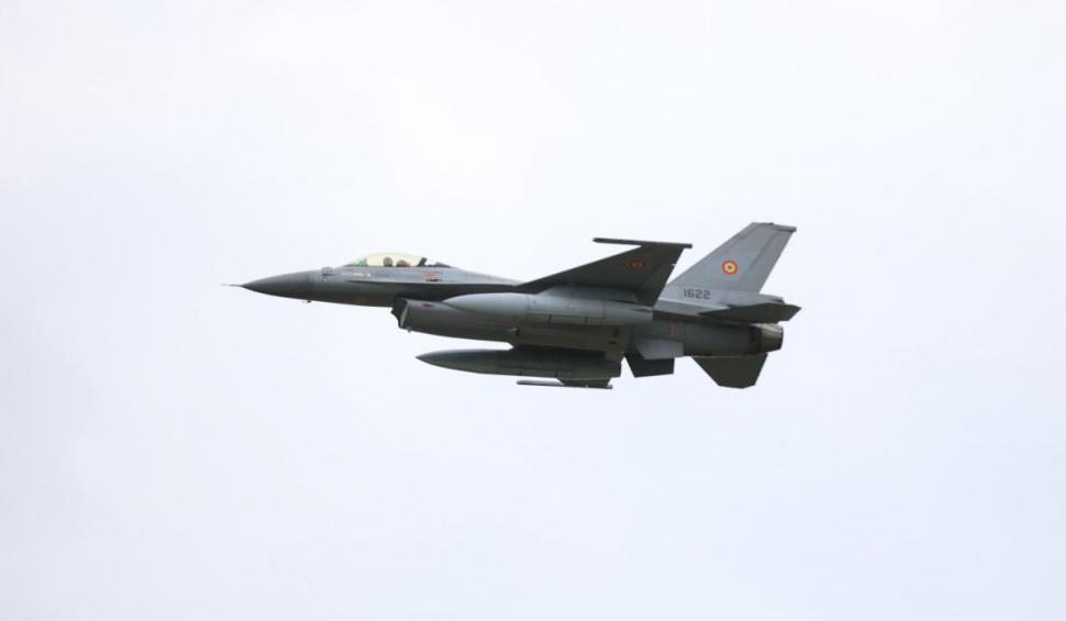 Primele trei avioane F-16 achiziționate din Norvegia au aterizat la Câmpia Turzii 898293