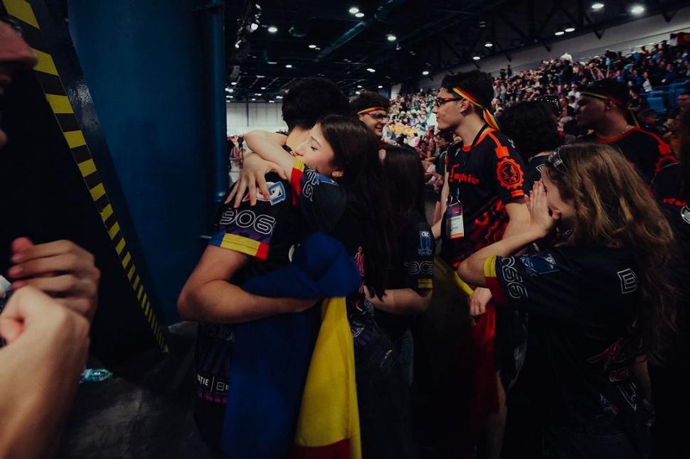 România, campioană mondială la robotică. Elevii din Focșani au câștigat finala competiției din SUA: "Viitorul chiar sună bine" 898566