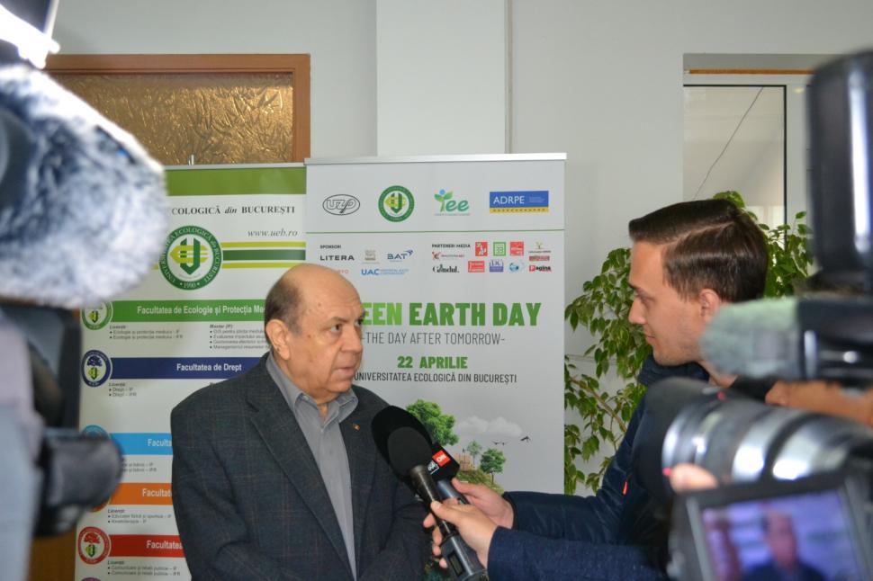 De Ziua Internațională a Pământului, Cristian Popescu Piedone cere tinerilor să contribuie la salvarea Planetei 898726