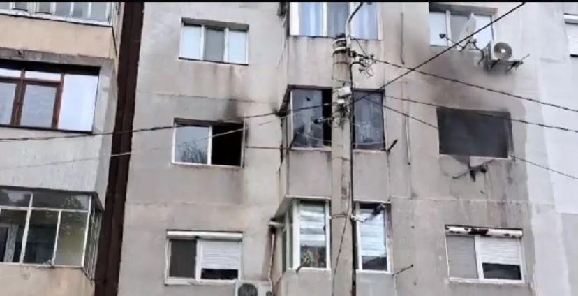 O femeie de 95 de ani a avut parte de un sfârșit cumplit, într-un apartament cuprins de flăcări, la Brăila 898813
