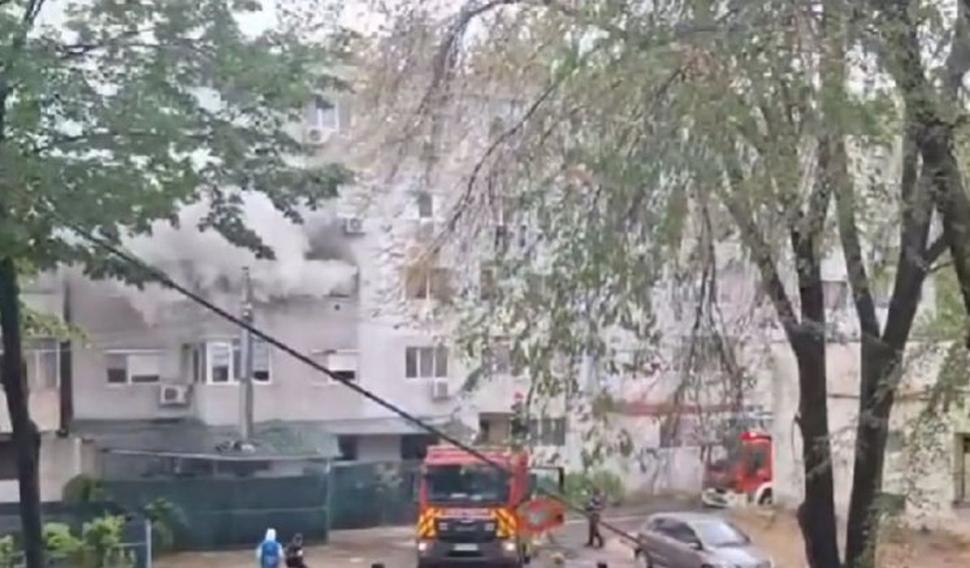 O femeie de 95 de ani a avut parte de un sfârșit cumplit, într-un apartament cuprins de flăcări, la Brăila 898816