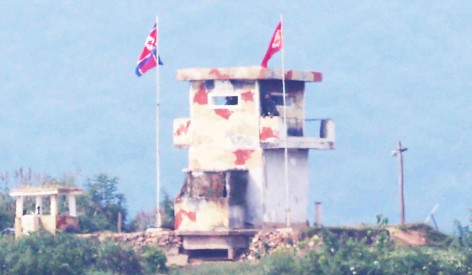 "Dacă dă Kim ordin de atac nuclear, aia e!" | Zeci de mii de soldați încearcă să prevină războiul între două țări care nu au semnat, niciodată, un tratat de pace 899098