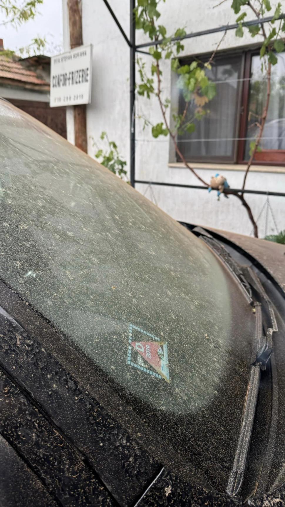 România, sub asaltul valului de praf saharian: Efectele spectaculoase se văd şi din satelit!  898999