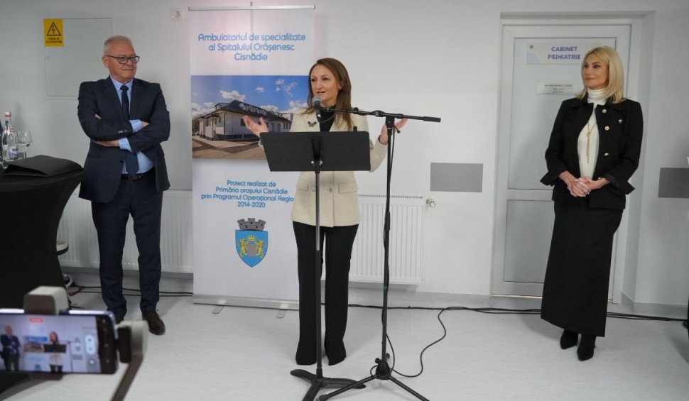 Daniela Cîmpean, Președinta CJ Sibiu (PNL): "Fondurile europene, gura de aer pentru România"