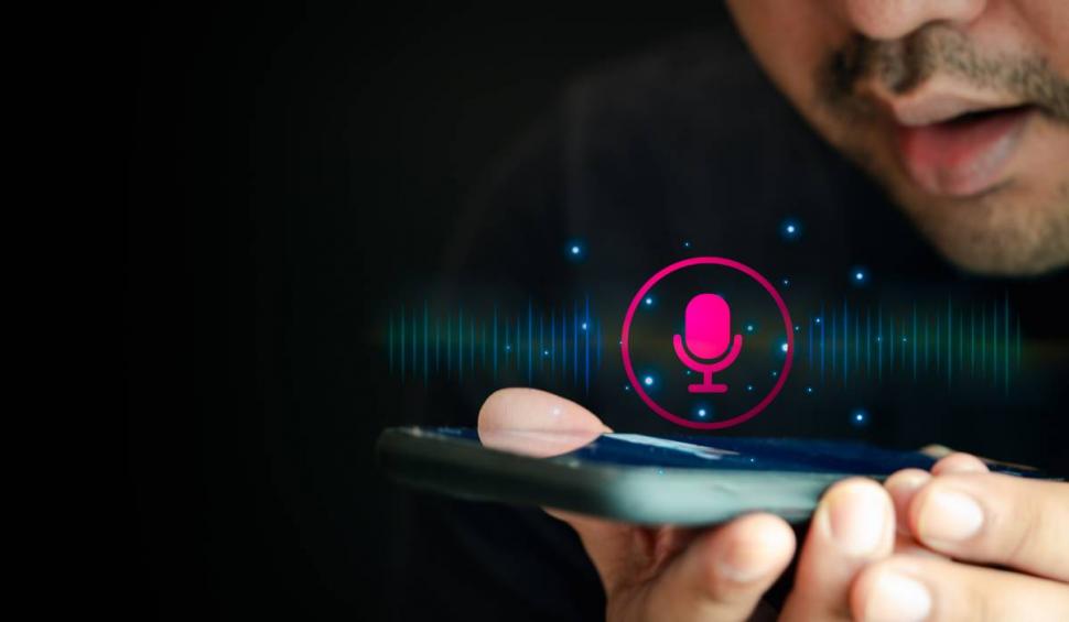 Telefonul înregistrează tot ce vorbim, fără să știm. Metoda simplă prin care poți dezactiva microfonul mobilului 901254