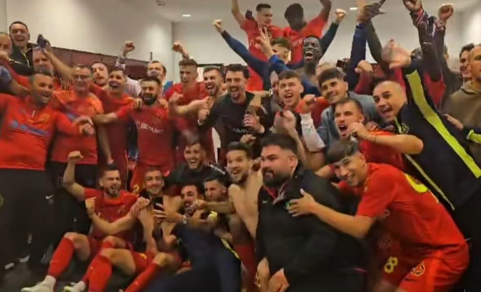 FCSB, petrecere ”Made in Romania” după câștigarea titlului | Imagini de senzație din vestiarul campionilor 899674