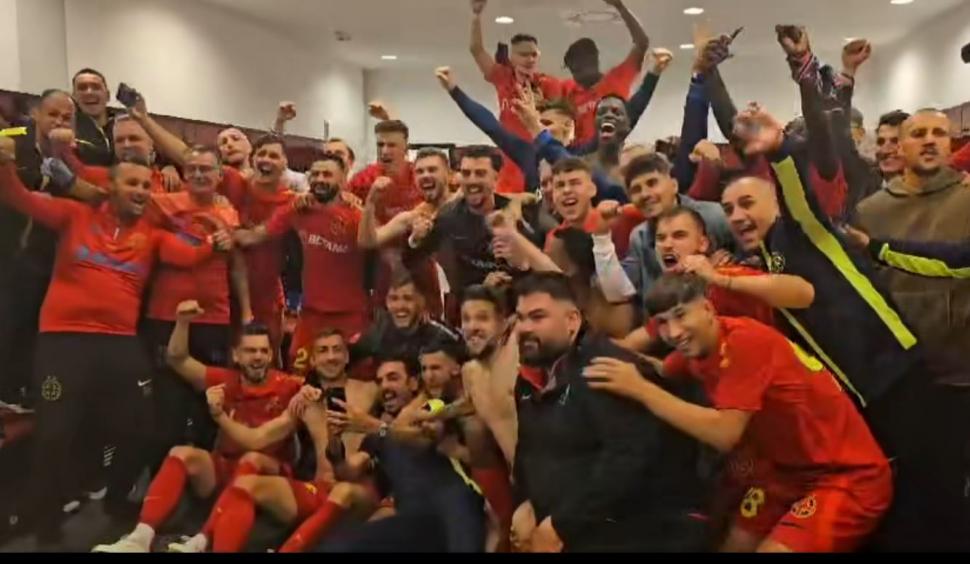 FCSB, petrecere ”Made in Romania” după câștigarea titlului | Imagini de senzație din vestiarul campionilor 899677