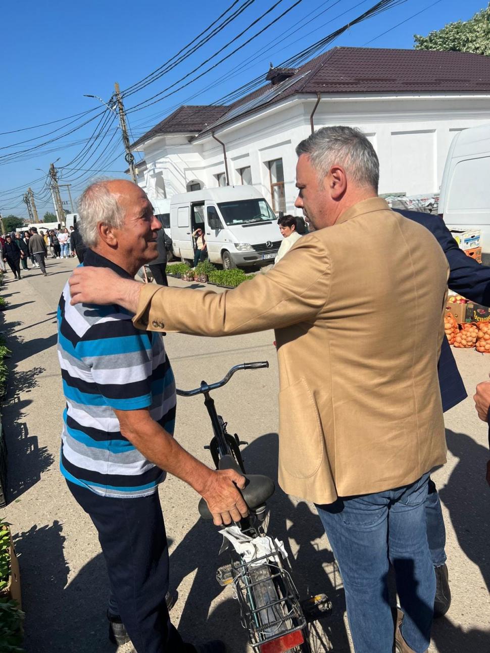 De ziua lui, ministrul Agriculturii, Florin Barbu, a fost alături de fermierii din Izbiceni, Olt 899742