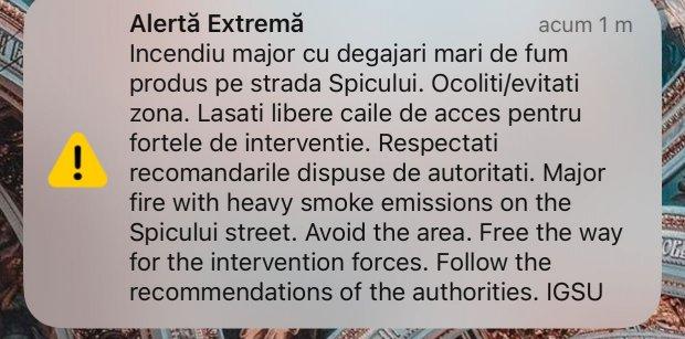 Primele imagini din interiorul halei cuprinse de incendiu, în București. Pompierii intervin cu 15 autospeciale  900004