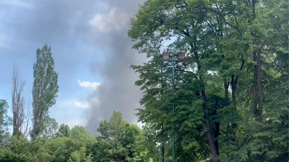 Incendiu puternic în cartierul Aviației din București 899869