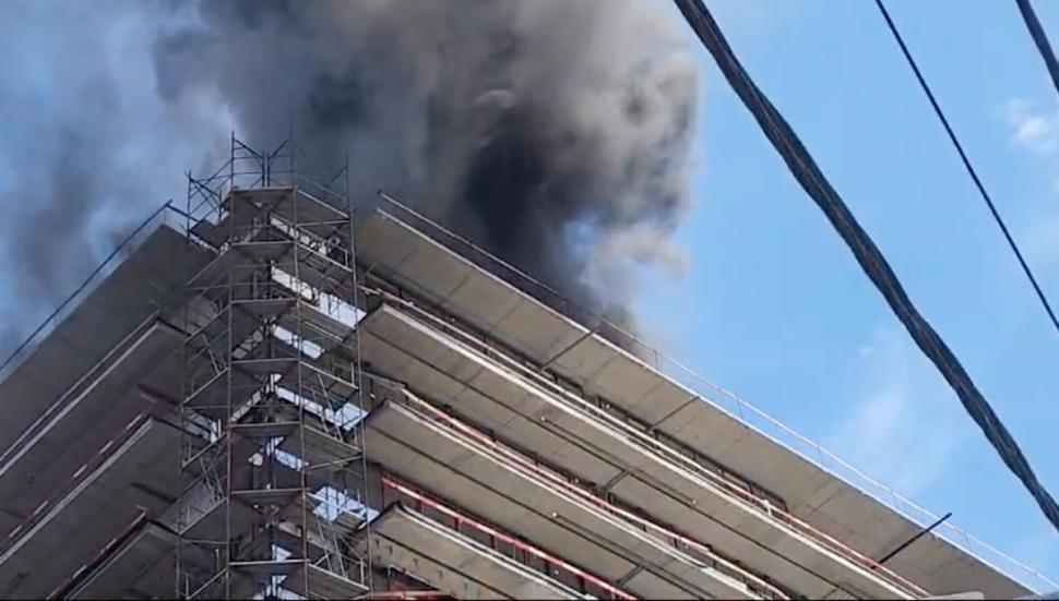Incendiu puternic în cartierul Aviației din București 899876