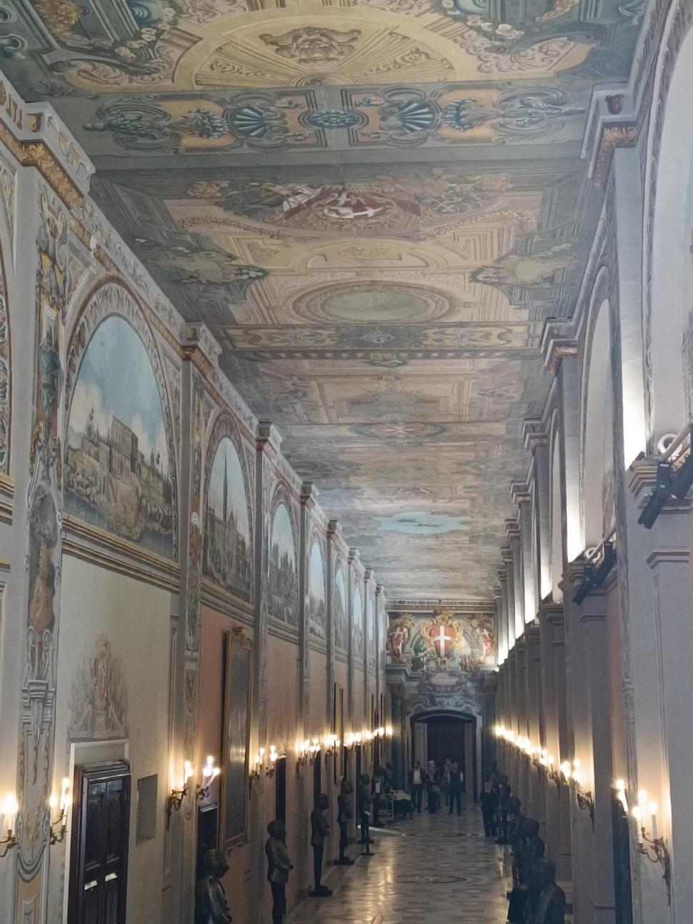 Cavalerii de Malta spun că nu îl cunosc pe "Prinţul Paul al României" 900184