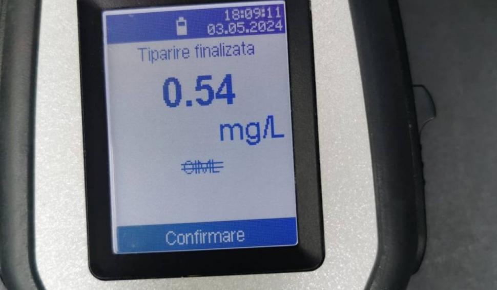 Accident teribil în Vinerea Marea. Un tânăr a murit și alte patru persoane au fost rănite, în Hunedoara 900672