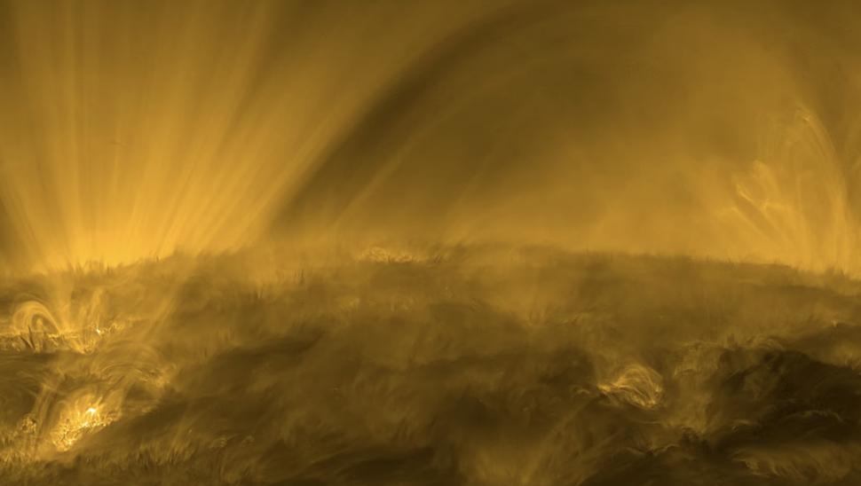 Imagini spectaculoase cu suprafața Soarelui, care arată inclusiv ploaia solară, erupţiile şi muşchiul coronal, publicate de Agenția Spațială Europeană 900724